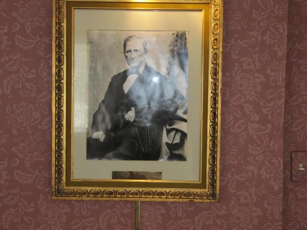 Allison House Inn クインシー エクステリア 写真