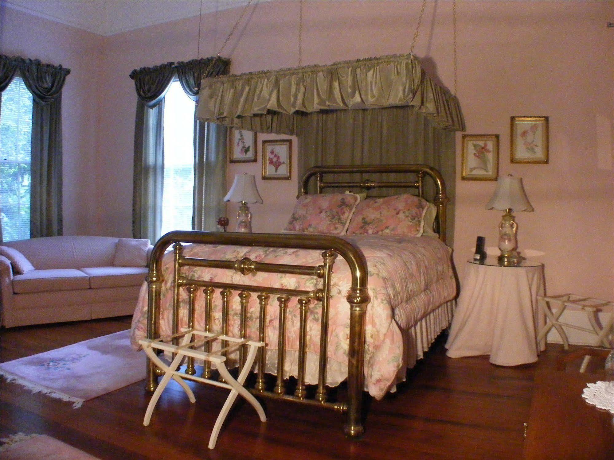 Allison House Inn クインシー エクステリア 写真